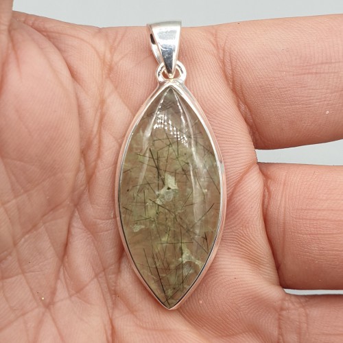 925 Sterling silver pendant...