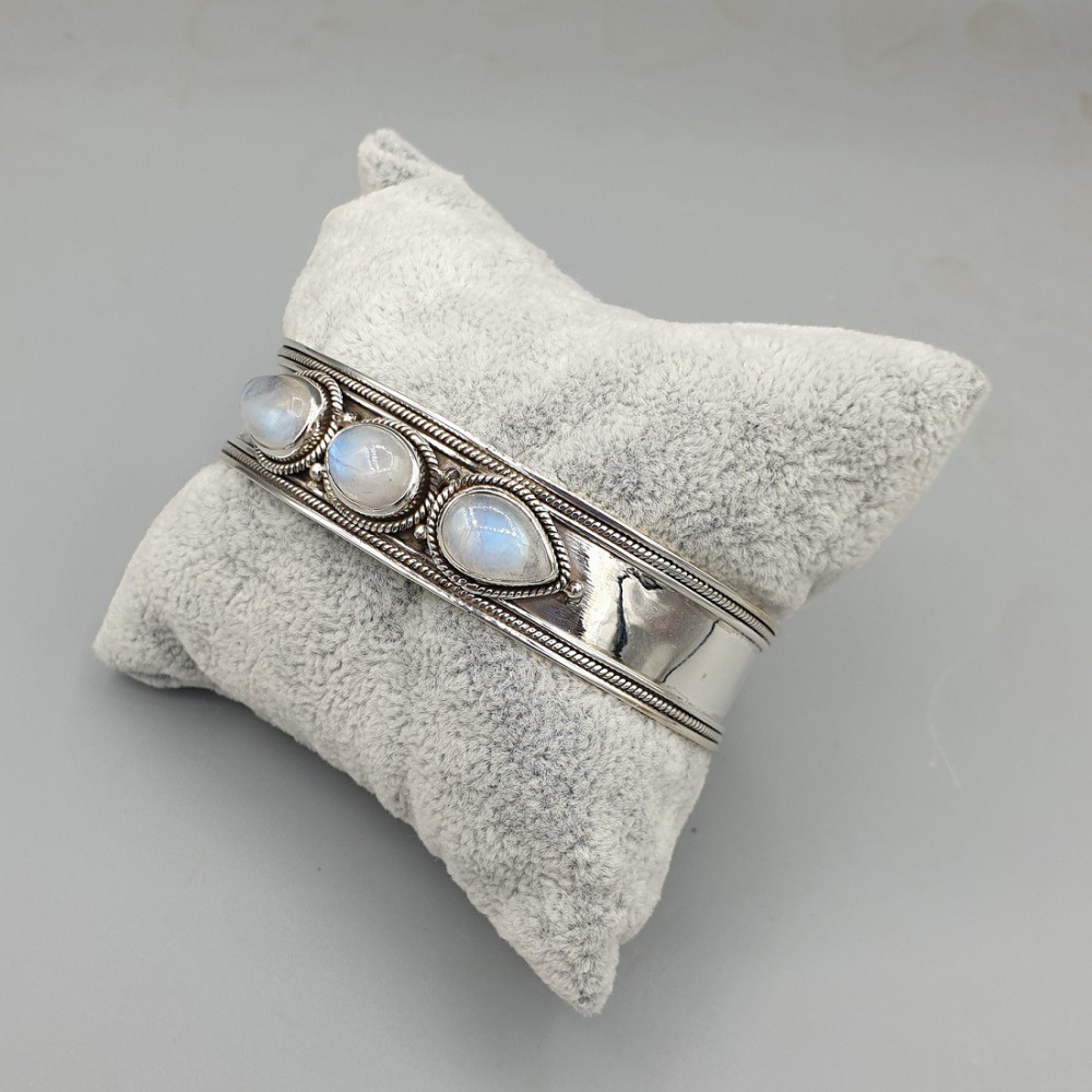 925 Sterling Silver Bangle Rainbow Moonstone