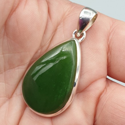 925 Sterling Silver Pendant with Nefriet Jade