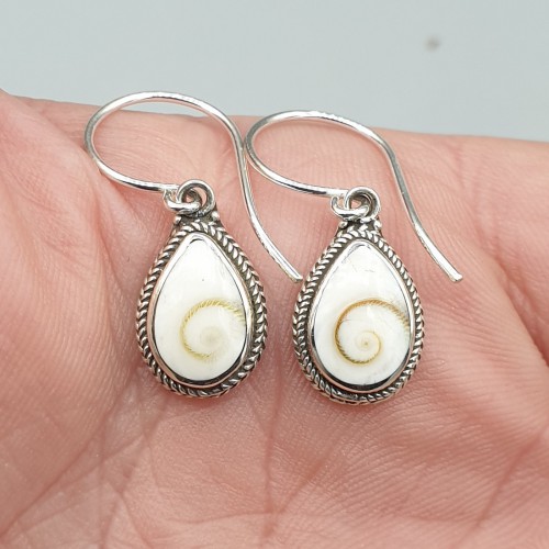 925 Sterling silver earrings with Shiva Schelp