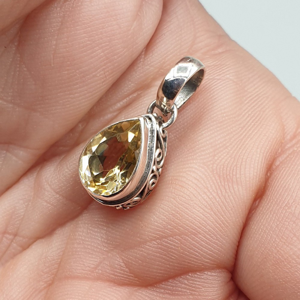 925 Sterling Silver Pendant Facet cut citrine