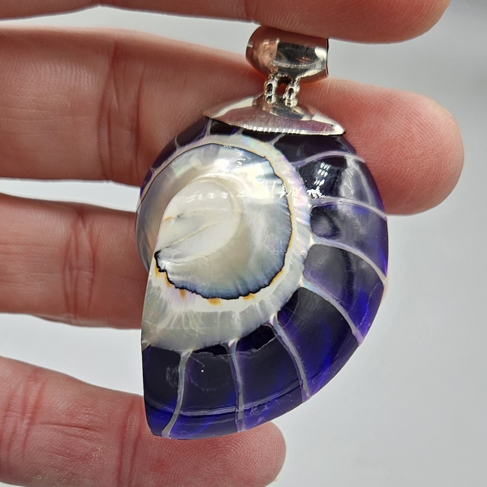 925 Sterling silver pendant large purple nautilus shell