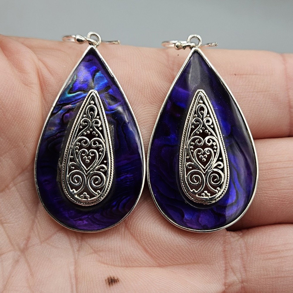 925 Sterling silver earrings set with Purple Abalone Schelp