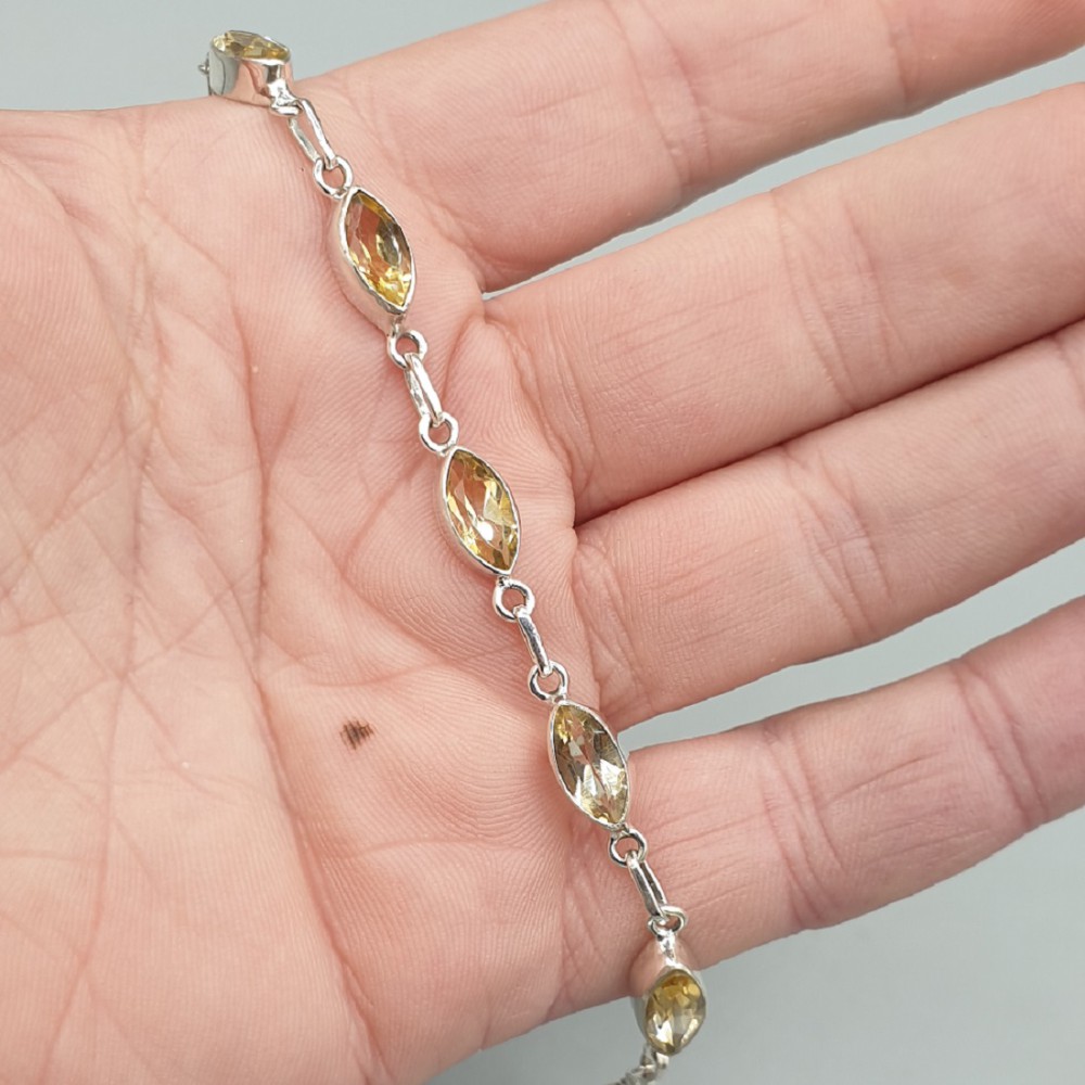 925 Sterling silver bracelet with facet cut citrine