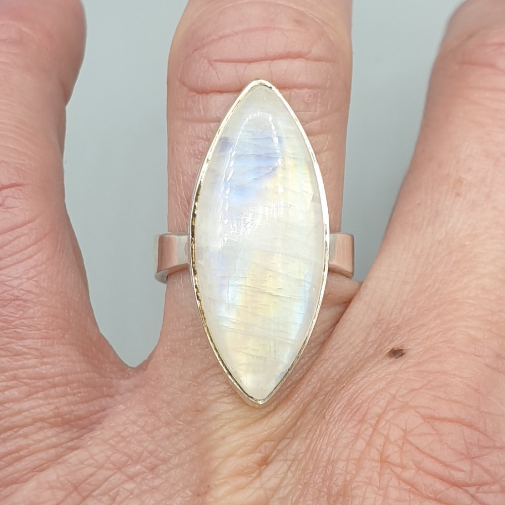 925 Sterling zilveren ring gezet met marquise Maansteen