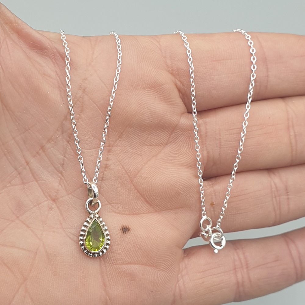 Sterling silver necklace with peridot pendant