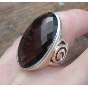 Zilveren ring met grote ovale facet Smokey Topaas 17 mm 