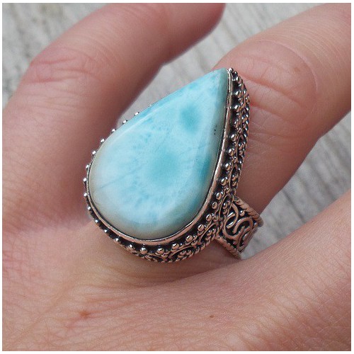 Silberring mit Larimar in bearbeitete Einstellung 16,5 mm