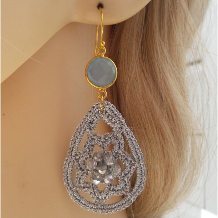 Gilt earrings blue chalcedony and pendant of silk wire