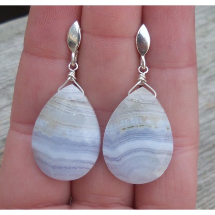 Silver earrings with blue Lace Agate Briolet