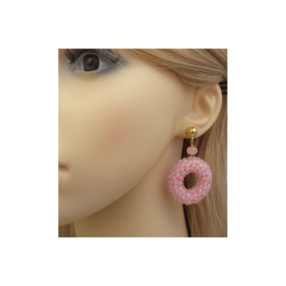 Gilded earrings ring of pink crystals and rose quartz