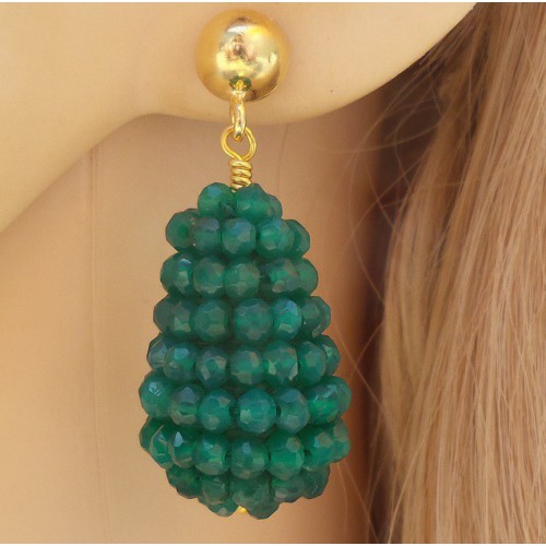 Gilded earrings with a drop of green Onyxen