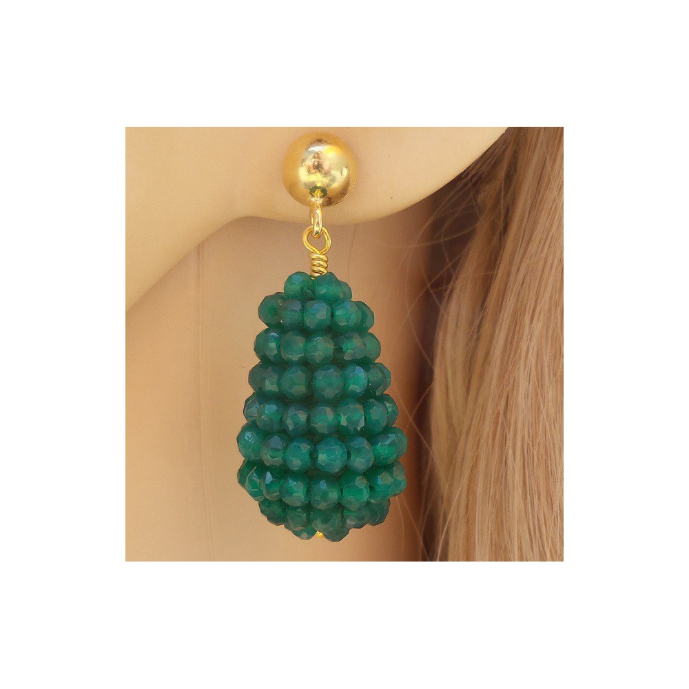 Gilded earrings with a drop of green Onyxen