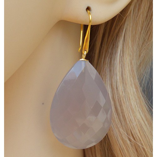 Gilded earrings with large gray chalcedone briolet