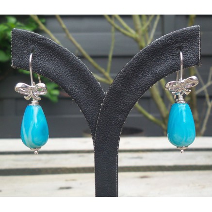 Silver earrings with blue agate briolet