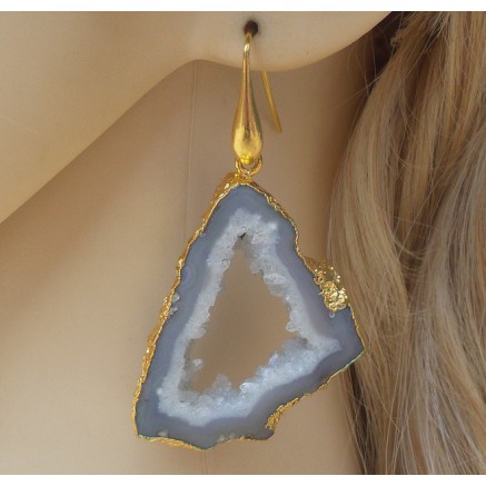 Gilded earrings with druzy agate