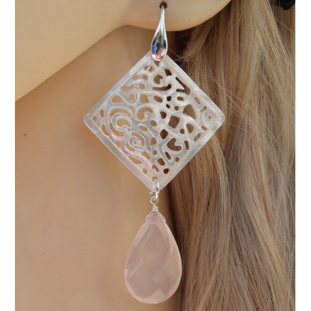 Silver earrings with cut -out mother -of -pearl and pink chalcedone