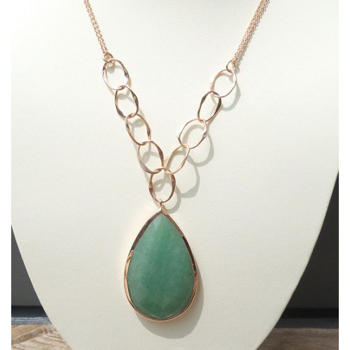 Gilded necklace with large Aventurine pendant