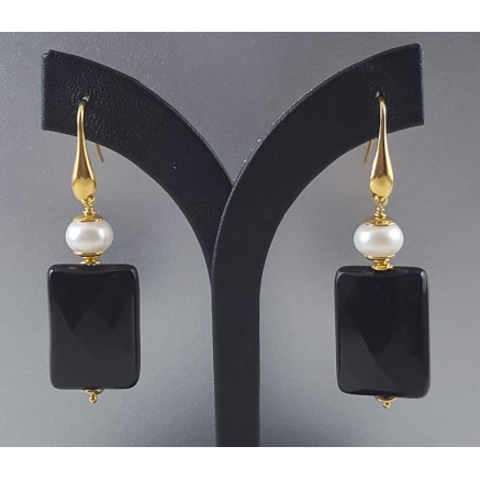 Gold vergoldete Ohrringe mit schwarzem Onyx und Perle