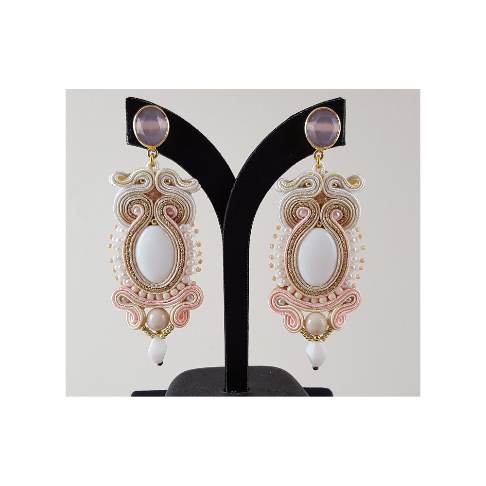 Gilded earrings with pink chalcedone and handmade pendant