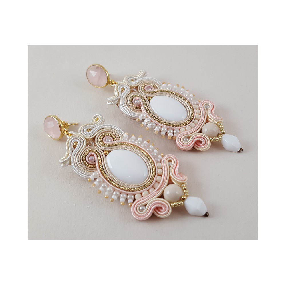 Gilded earrings with pink chalcedone and handmade pendant