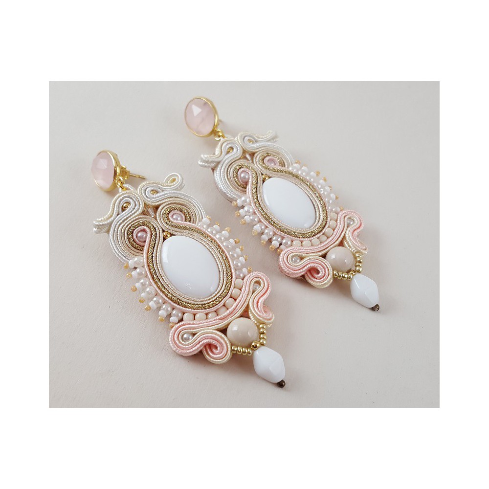 Gilded earrings with pink chalcedone and handmade pendant