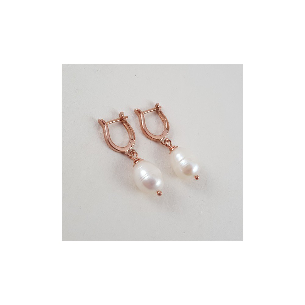 Rosé gilt earrings with freshwater pearl