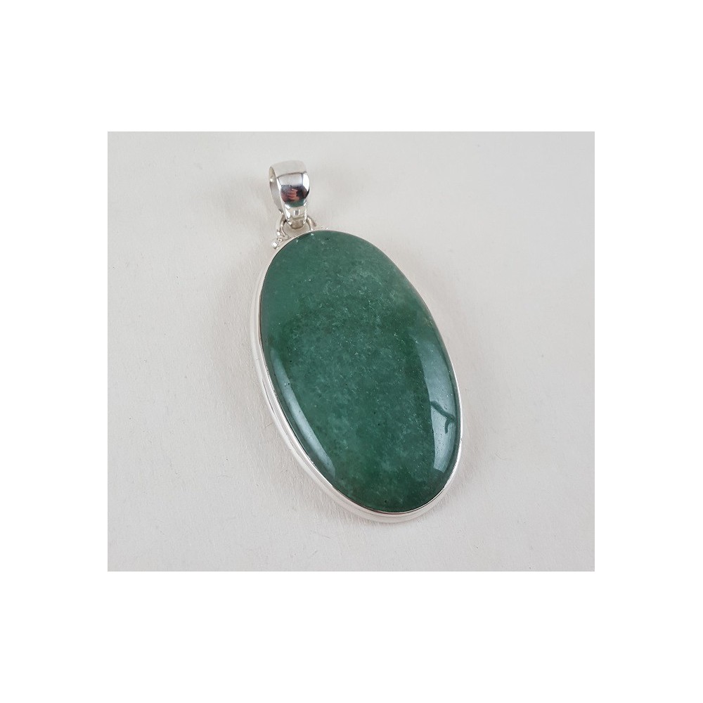 Silver pendant set with large oval Aventurine