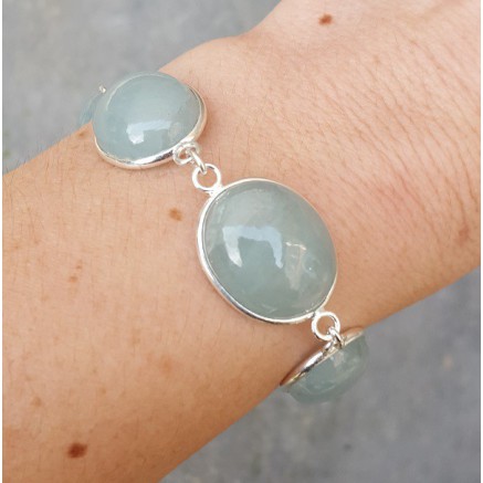 Silver bracelet set with Cabochon cut aquamarine