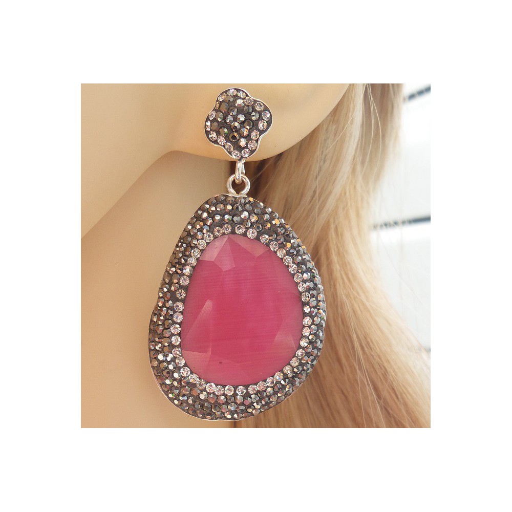 Silver earrings with pink cat eye and Swarovski crystals