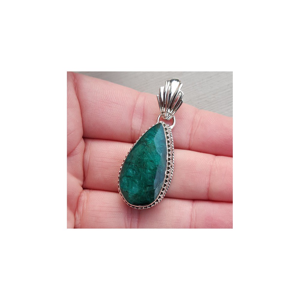 Silver pendant drop -shaped Emerald put in edited setting