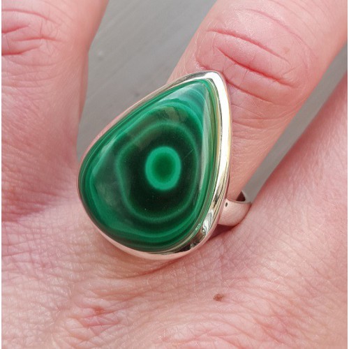 Silver ring set with drop -shaped malachite 17.7 mm