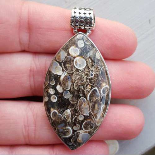 Silver pendant set with Marquise Turitella Agate