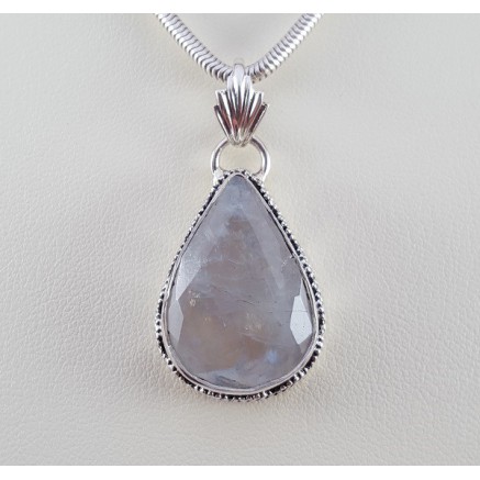 Silver pendant Facet Moonstone Put in edited setting