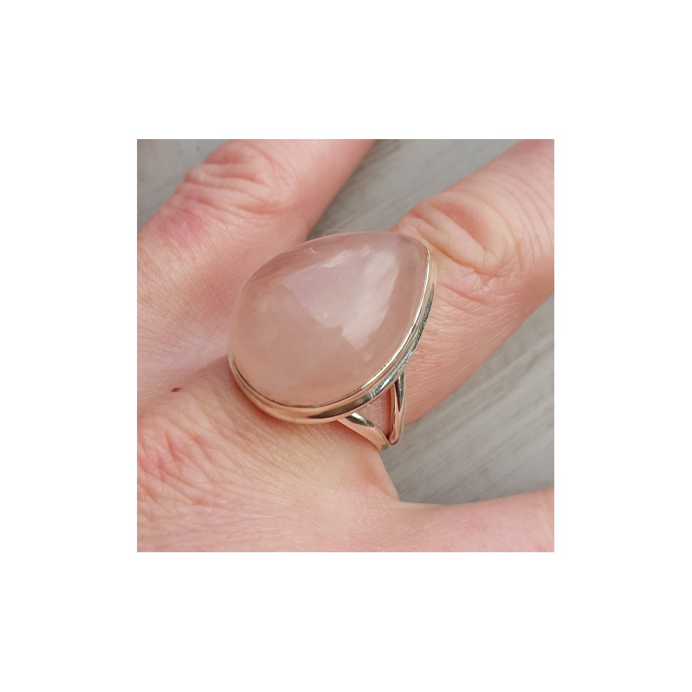 Silver ring with wide drop -shaped cabochon rose quartz 19 mm