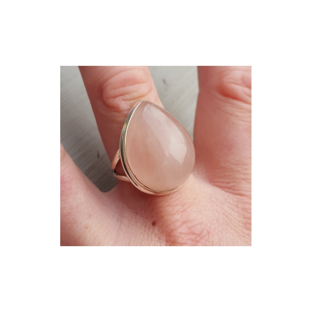 Silver ring with wide drop -shaped cabochon rose quartz 19 mm