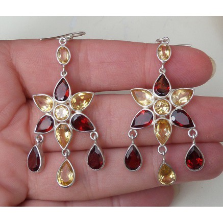 Silver earrings set flowers with grenade and citrine