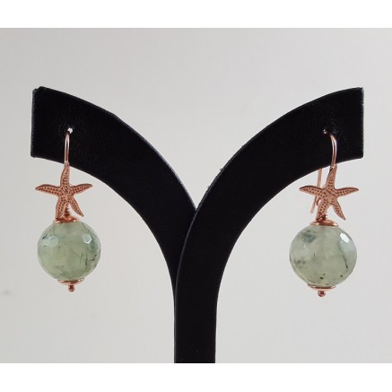 Earrings with round facet sharpened prehniet