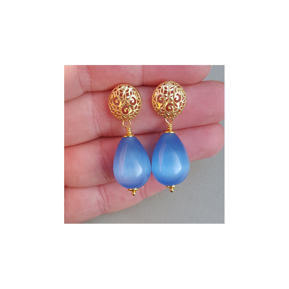 Earrings with blue cat eye briolet