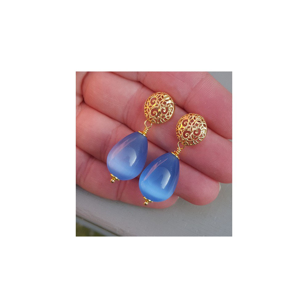 Earrings with blue cat eye briolet