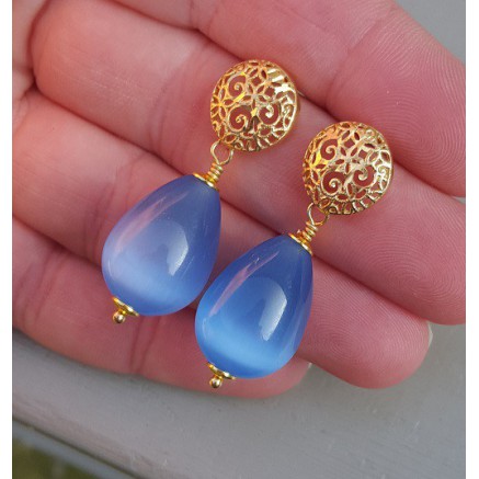 Earrings with blue cat eye briolet