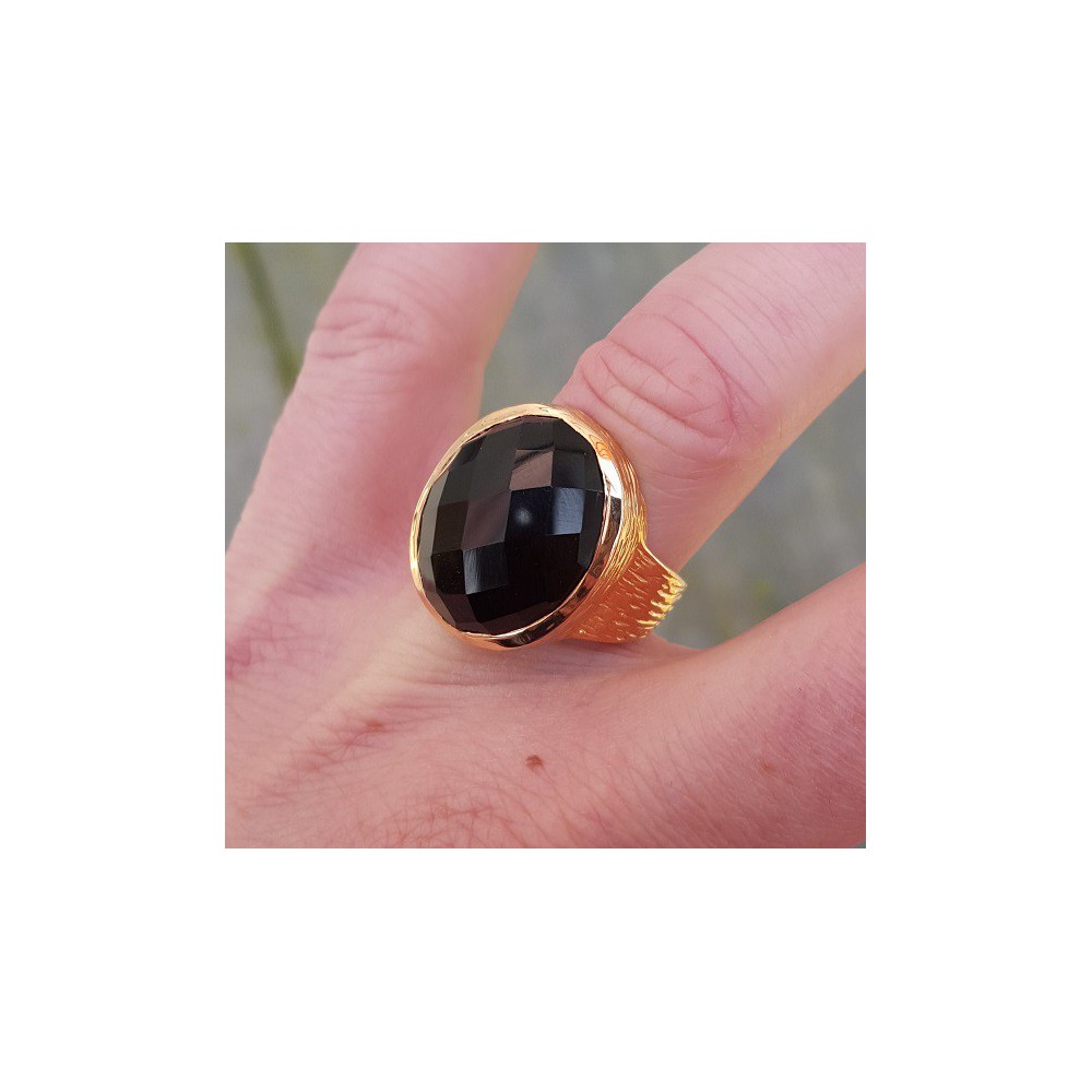 Rosé gilt ring set with black onyx 17 mm