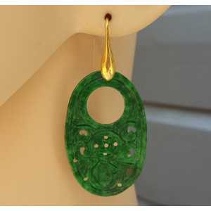 Earrings with oval pendant of green Jade